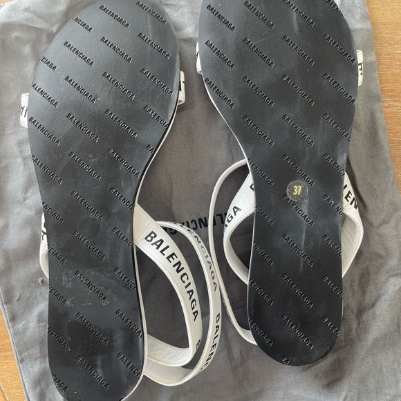 Balenciaga logo sandal - Picture 2 of 2